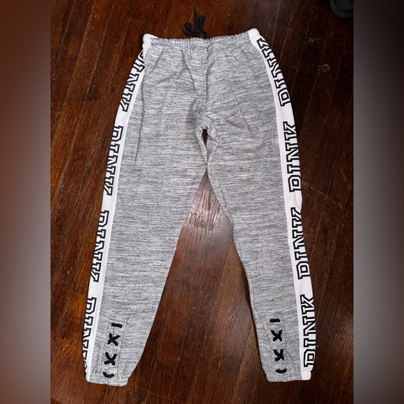 Victoria’s Secret / Pink Sweatsuit set - Picture 3 of 3